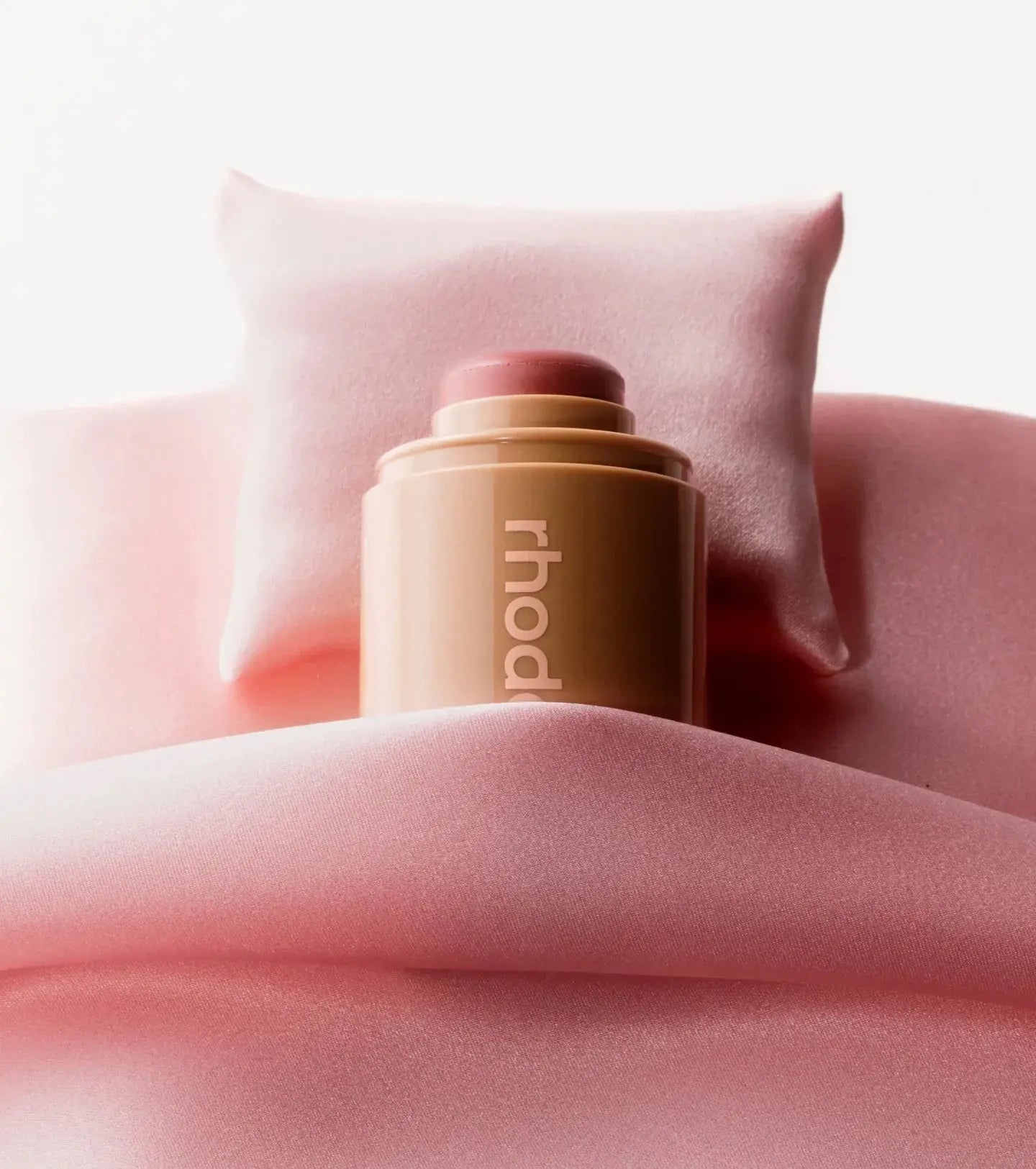 Rhode Pocket Blush Summit Beauty
