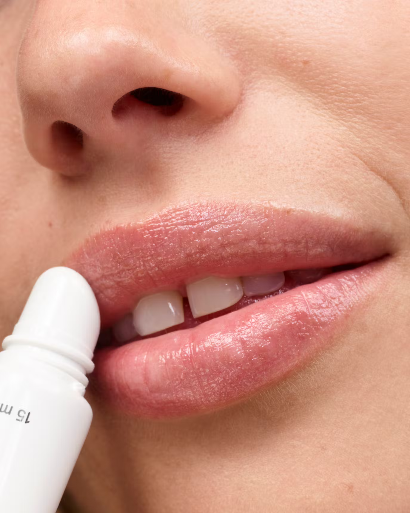Glossier Balm Dotcom - Summit Beauty