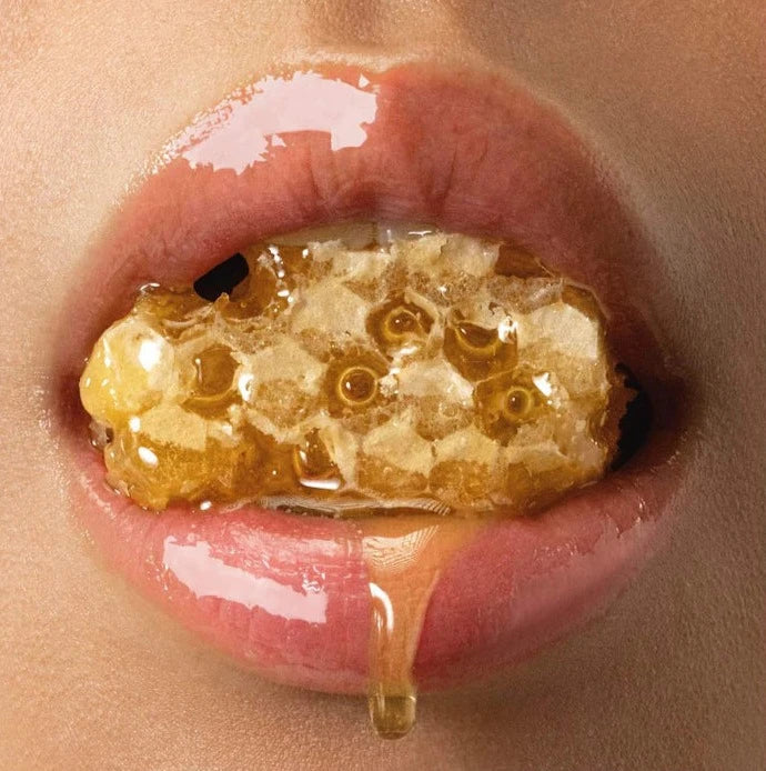 Gisou Honey Infused Lip Oil - Summit Beauty